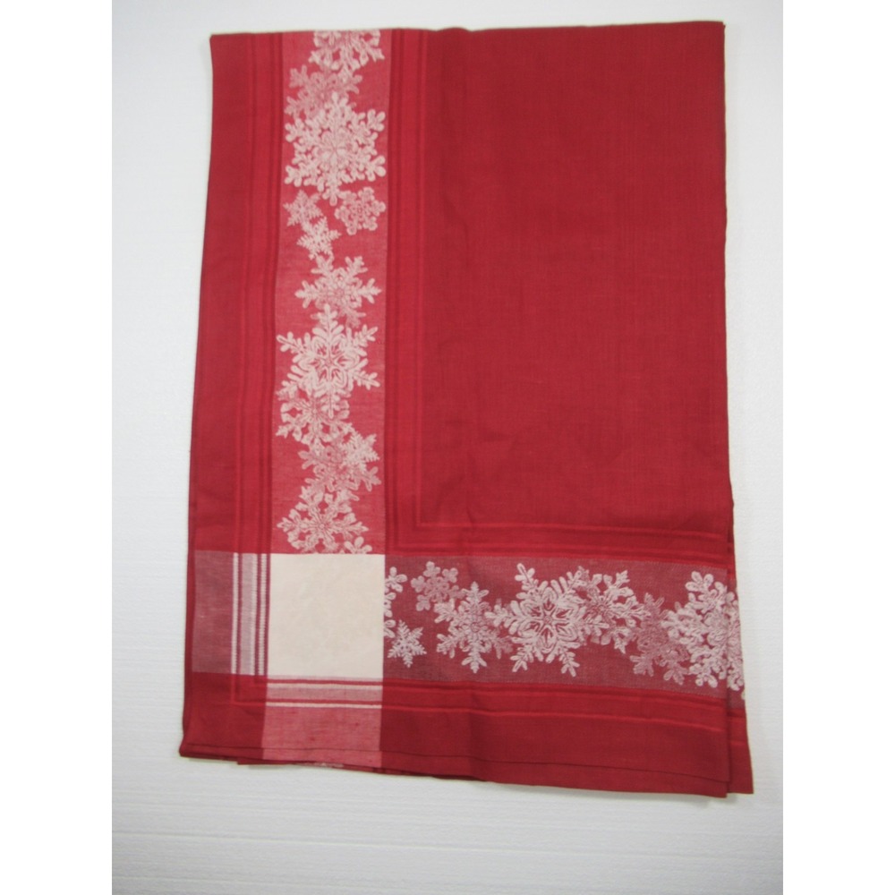 Williams Sonoma Snowflake Christmas Tablecloth 70x144 Red Jacquard Linen Blend